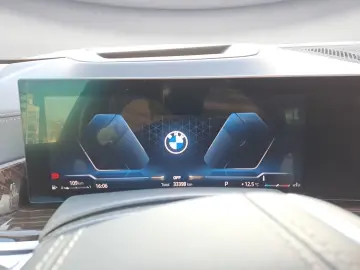 X5 xDrive40i SoftClose ParkingHeater 360 H&K Panorama HUD