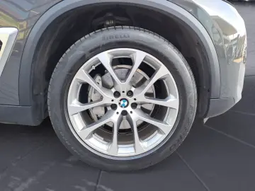 X5 xDrive40i SoftClose ParkingHeater 360 H&K Panorama HUD