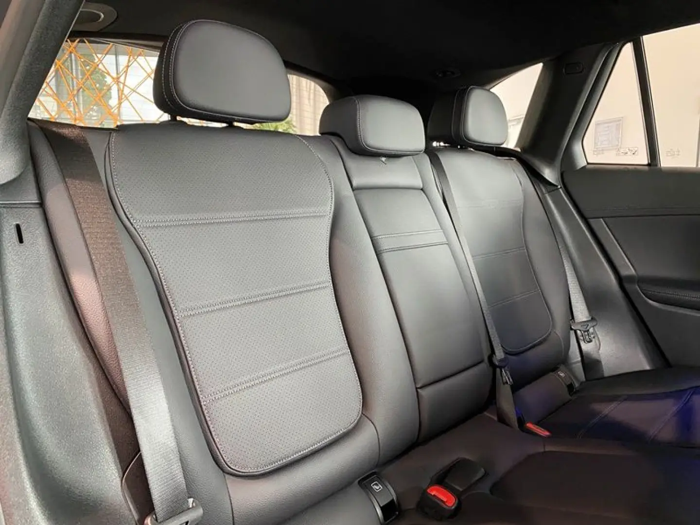 GLC 220d AMG-Line Memory Sbel DigiLight Burm DTR