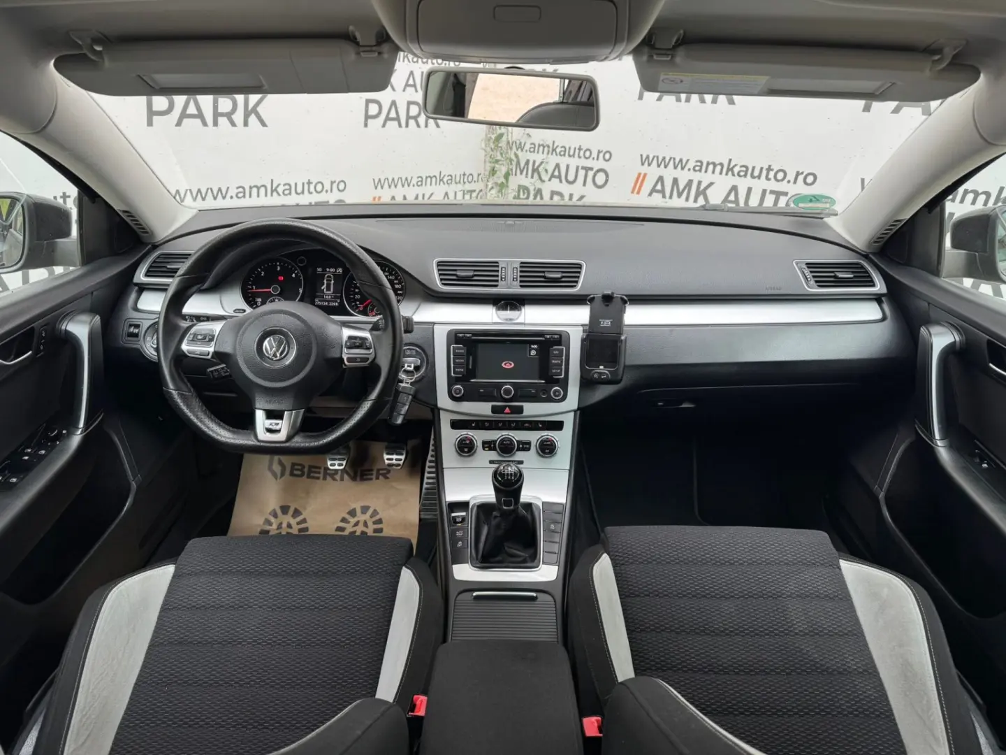 Volkswagen Passat B7 - Rline