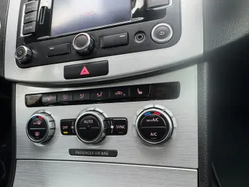 Volkswagen Passat B7 - Rline