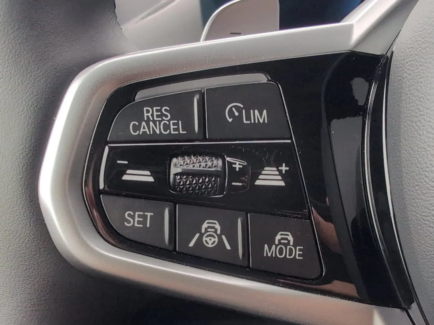 430d xDrive M-PAKET   LENKRADHEIZUNG   LEDER