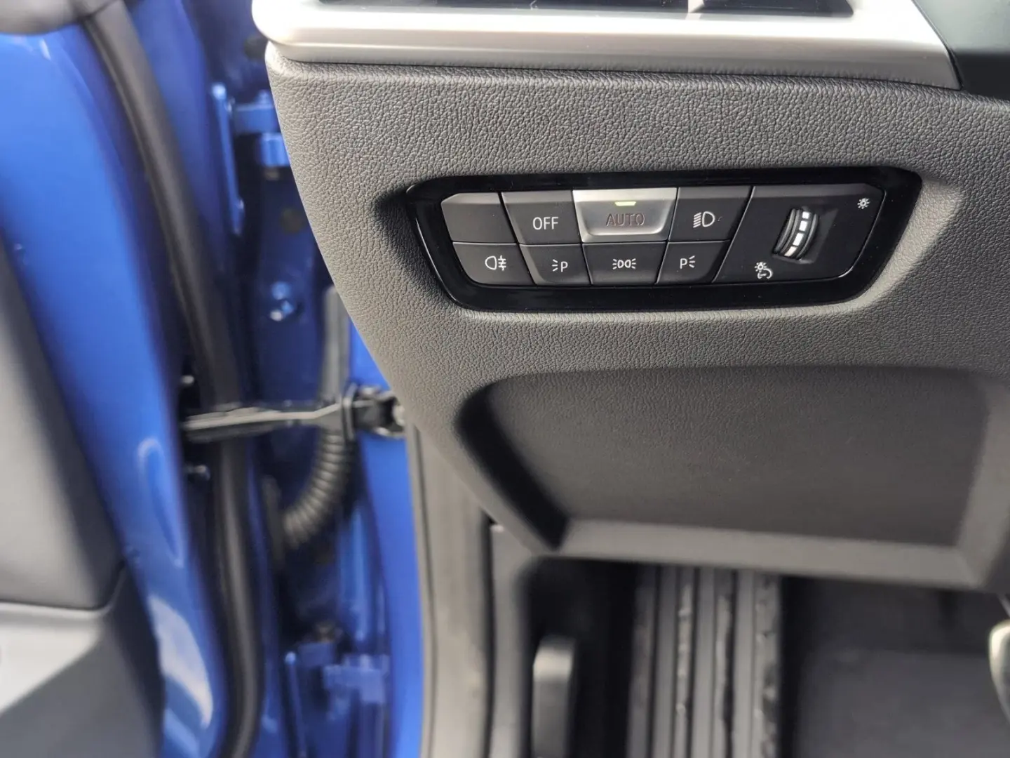 430d xDrive M-PAKET   LENKRADHEIZUNG   LEDER