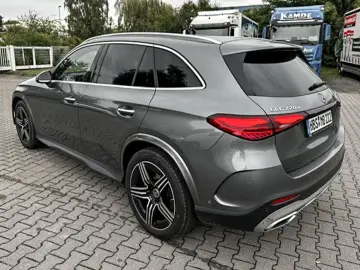 GLC 220 d 4M AMG MBUX 360  Pano Burmeste DIG-LED
