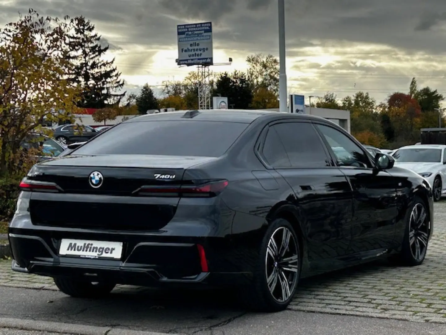 740d xDr.M Sport Pro Executive Fond Sky 161930 -