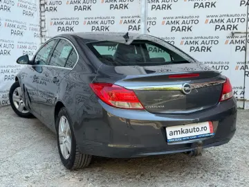 Opel Insignia – 2011