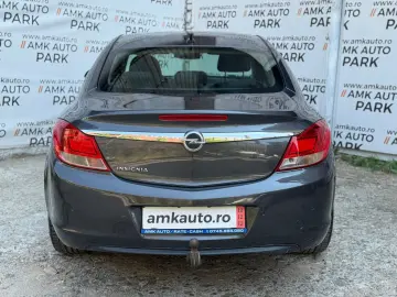 Opel Insignia – 2011