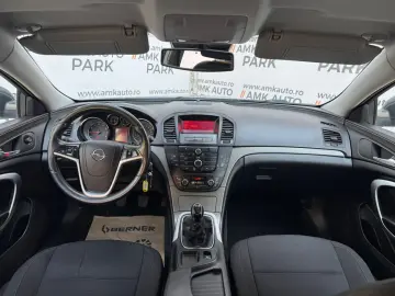 Opel Insignia – 2011