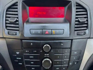 Opel Insignia – 2011