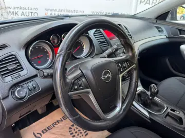 Opel Insignia – 2011