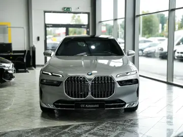 740d xDrive B&W Belüftung Autobahnass. Massage