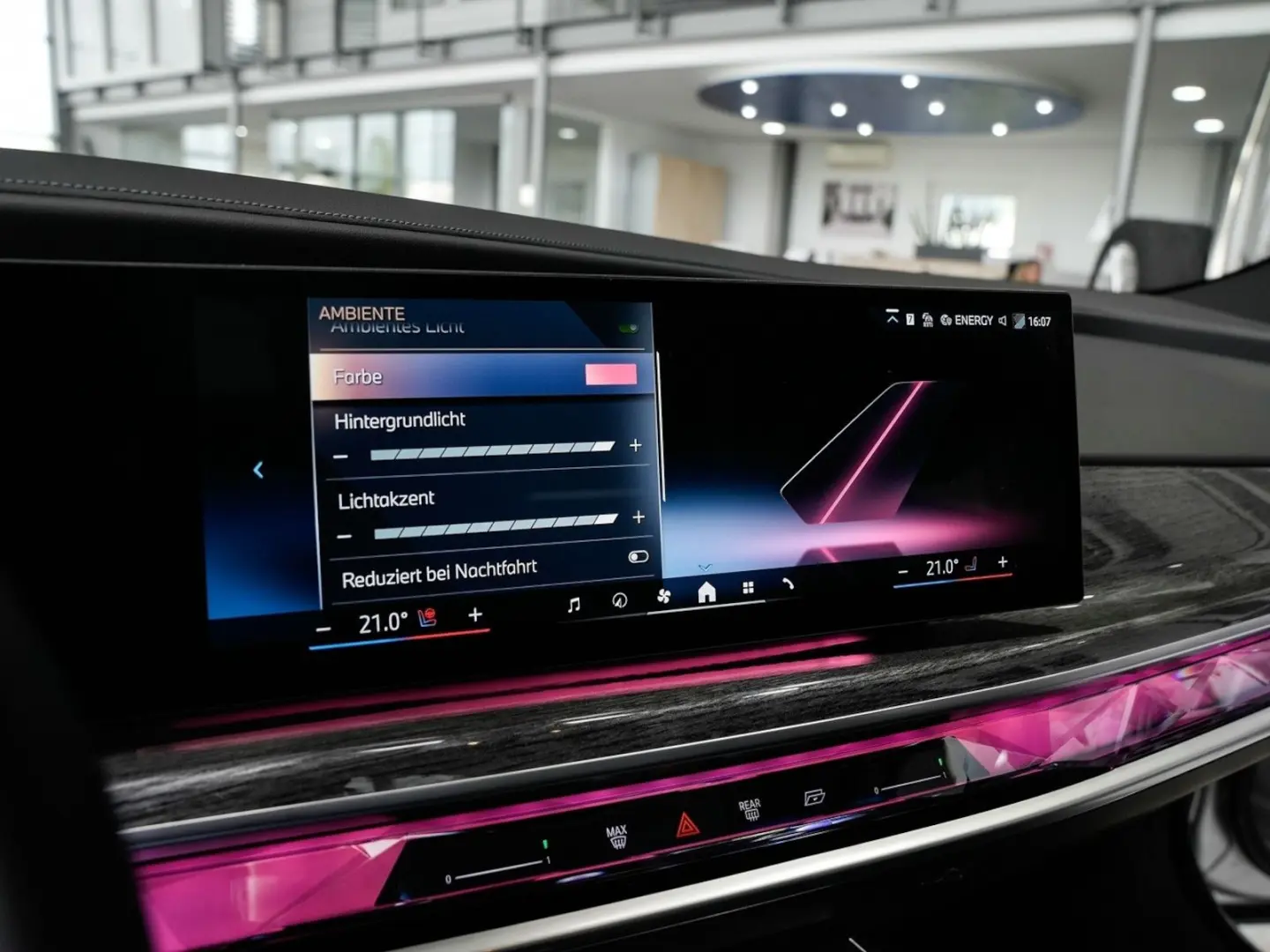 740d xDrive B&W Belüftung Autobahnass. Massage