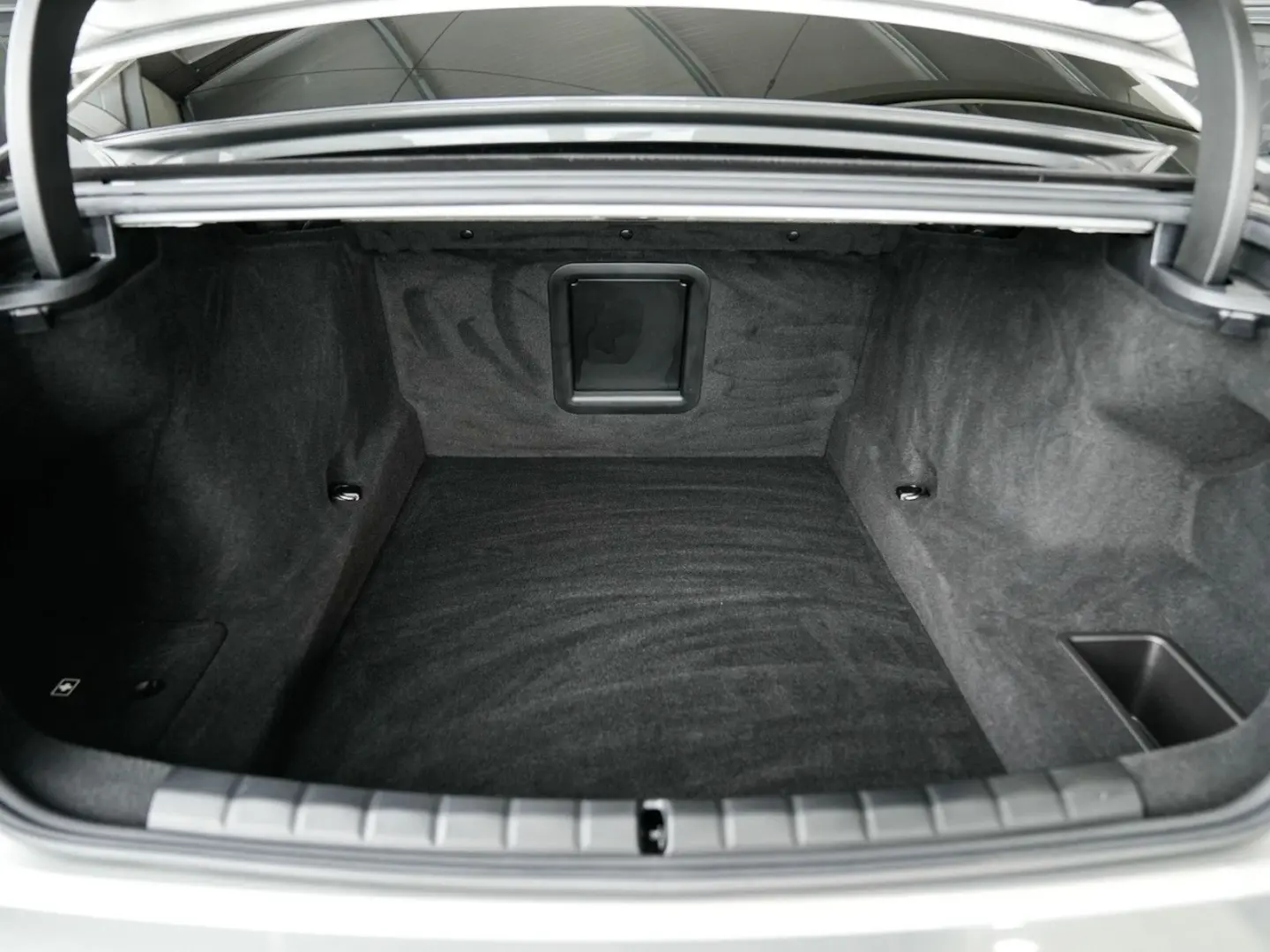 740d xDrive B&W Belüftung Autobahnass. Massage