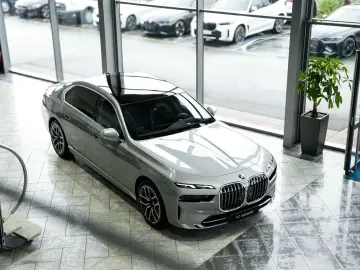 740d xDrive B&W Belüftung Autobahnass. Massage