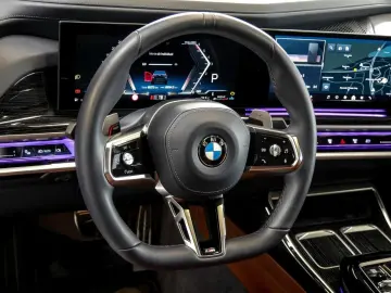 740d xDrive M Sport Pro LC Prof. Standhzg. Aktiv