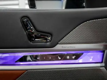 740d xDrive M Sport Pro LC Prof. Standhzg. Aktiv