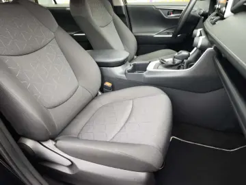 Toyota RAV4 2.5 Hybrid VVT-iE 4x2 Active