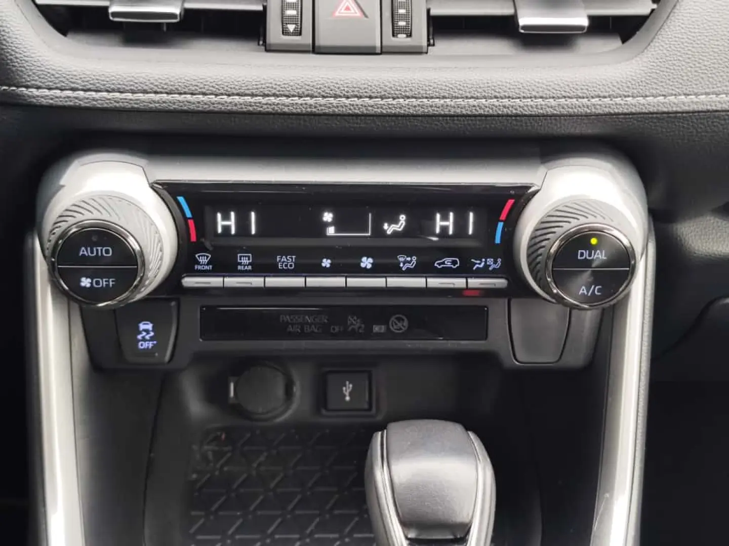 Toyota RAV4 2.5 Hybrid VVT-iE 4x2 Active