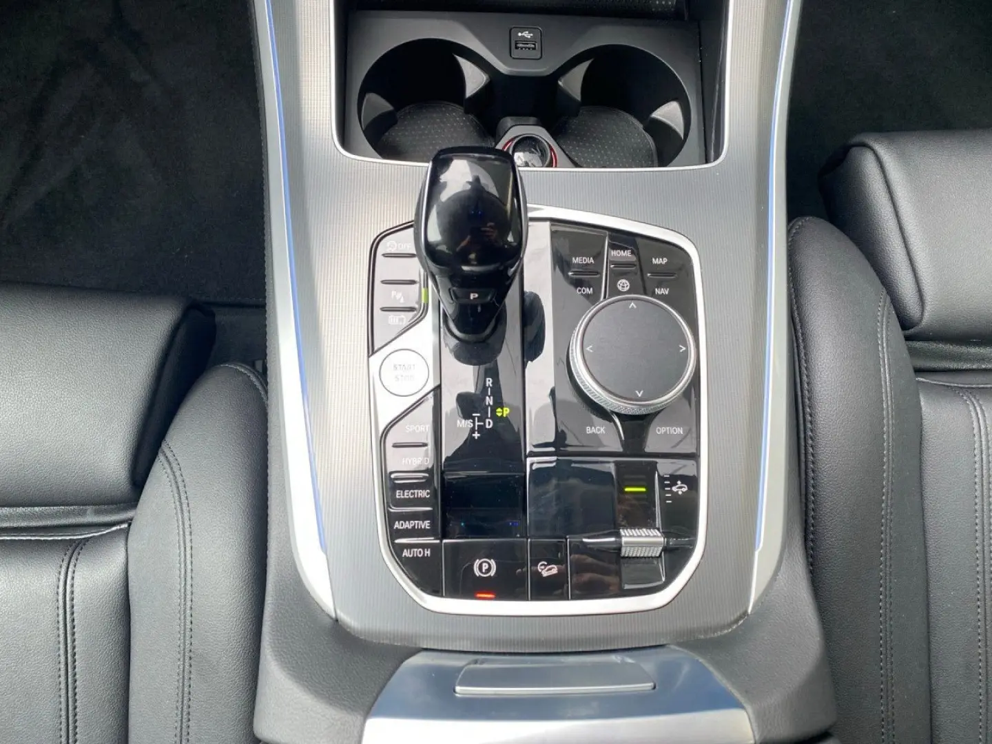 X5 xD 45e DrivAss 2-AchsLuft MemSitz Kam AHK 19