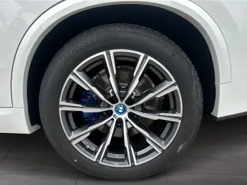 X5 xDrive45e Head-Up HiFi SHZ