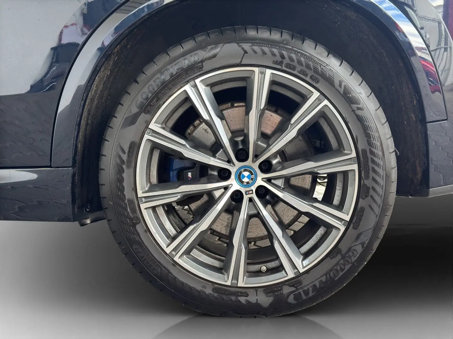 X5 xDrive45e M Sport Navi.Laser.HuD.360 .AHK.ACC