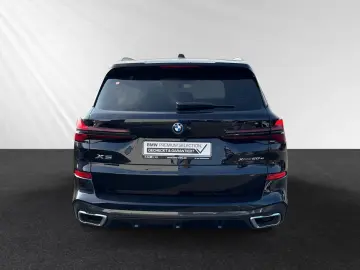 X5 xDrive50e  € 1.190 Zubehörbonus M Sport Pano