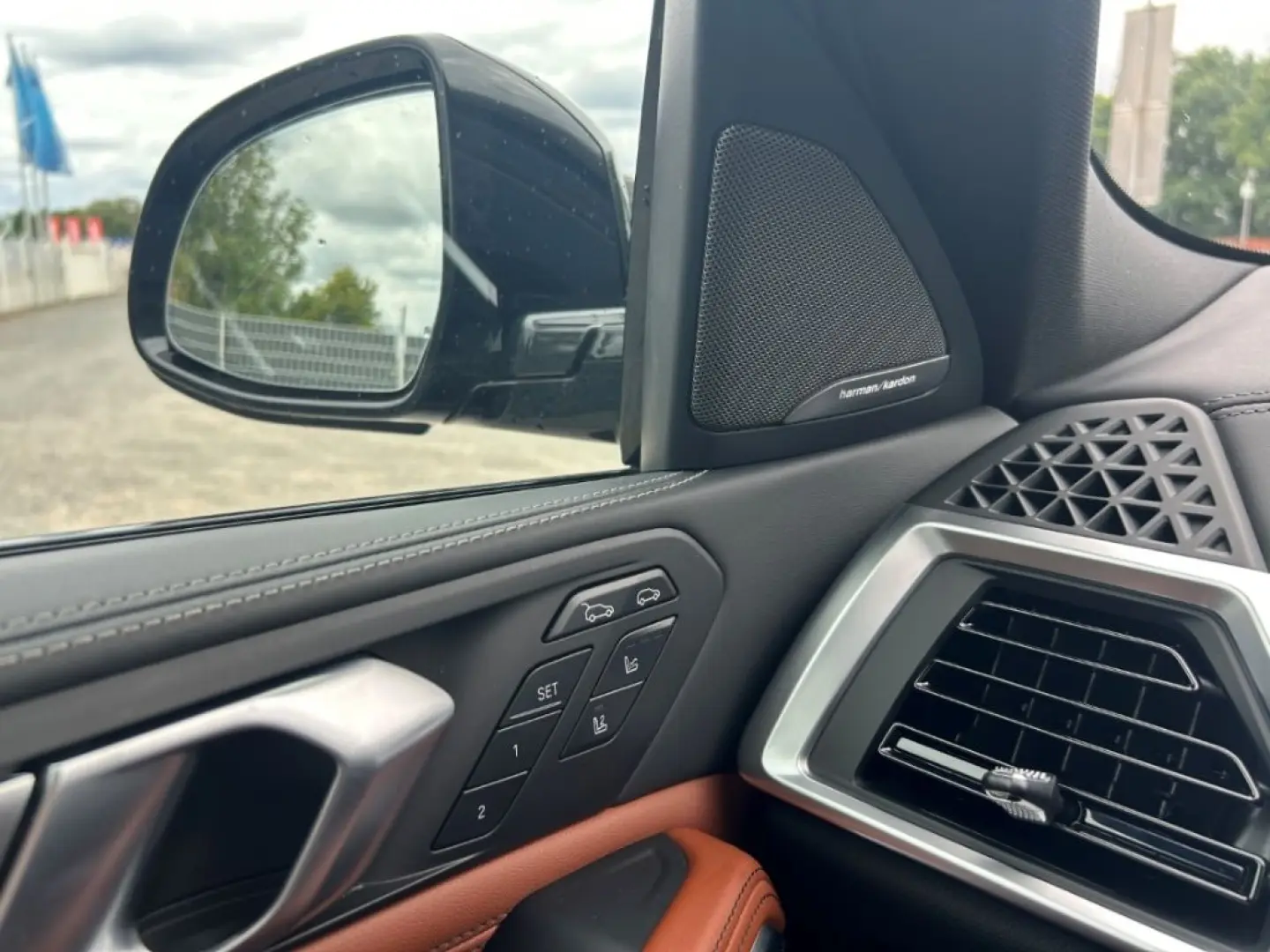 X6 40d xDr MSp Massage SoftClose Ventilation 360 PHeater