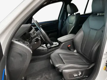 X3 xDrive30e Aut