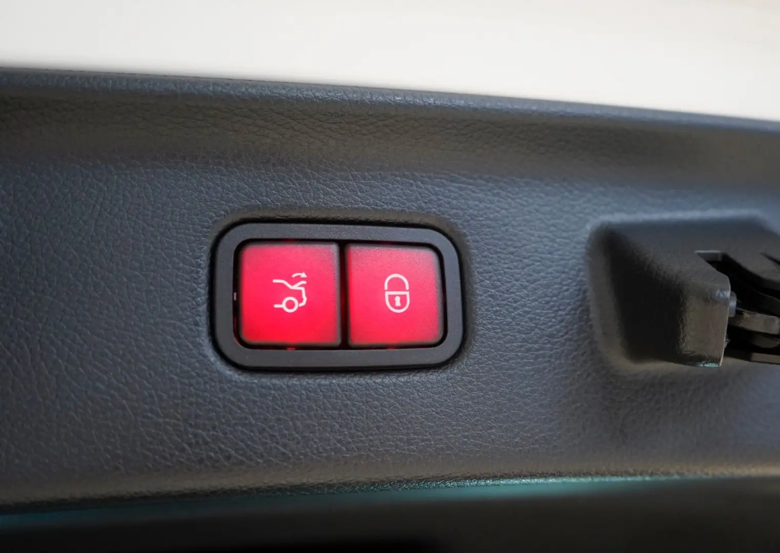 Maybach S 580 4Matic  EXKLUSIV TV DESIGNO-MAGNO