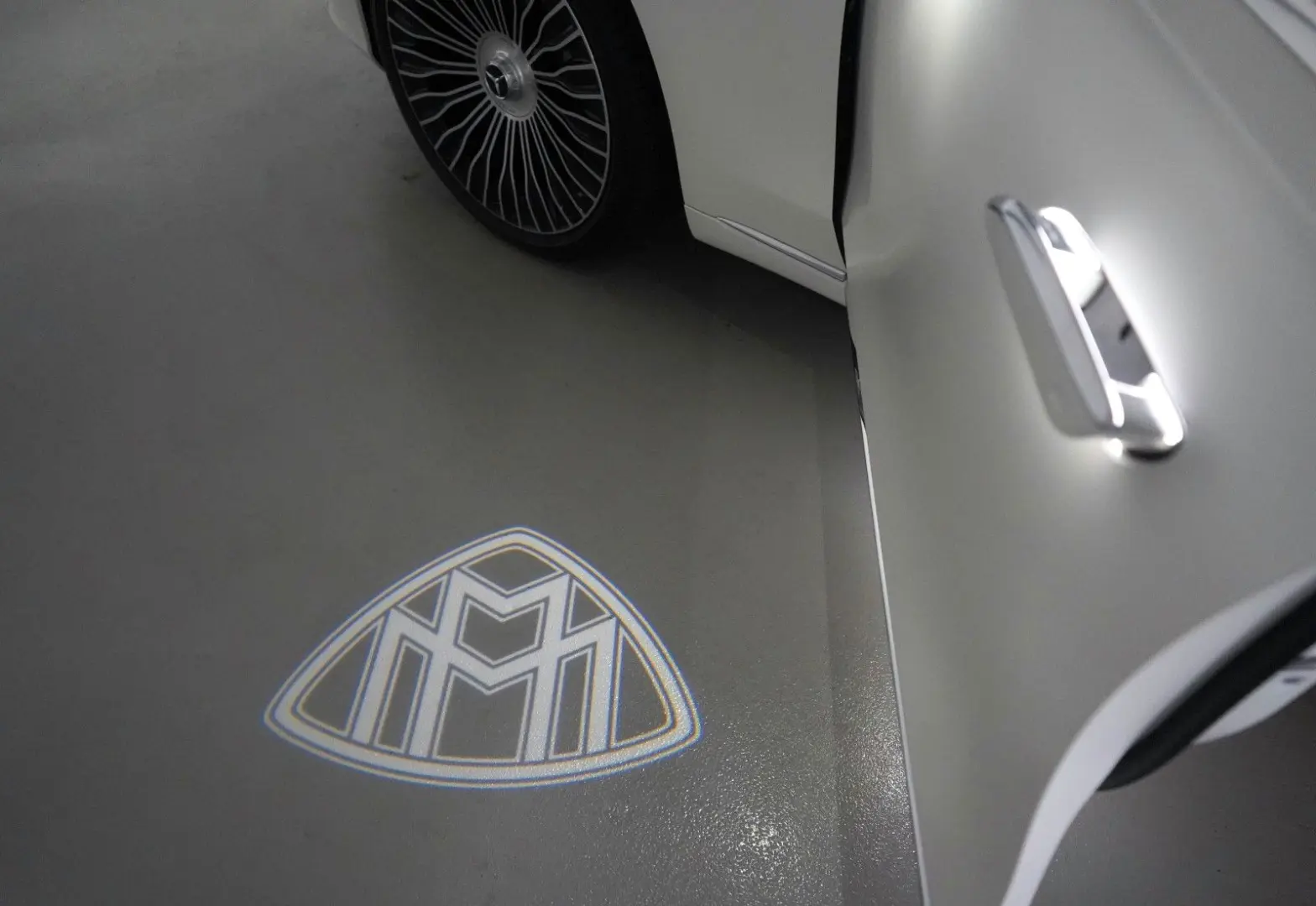 Maybach S 580 4Matic  EXKLUSIV TV DESIGNO-MAGNO