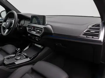 X3 xD30e M Sport