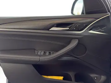 X3 xDrive30e M Sport