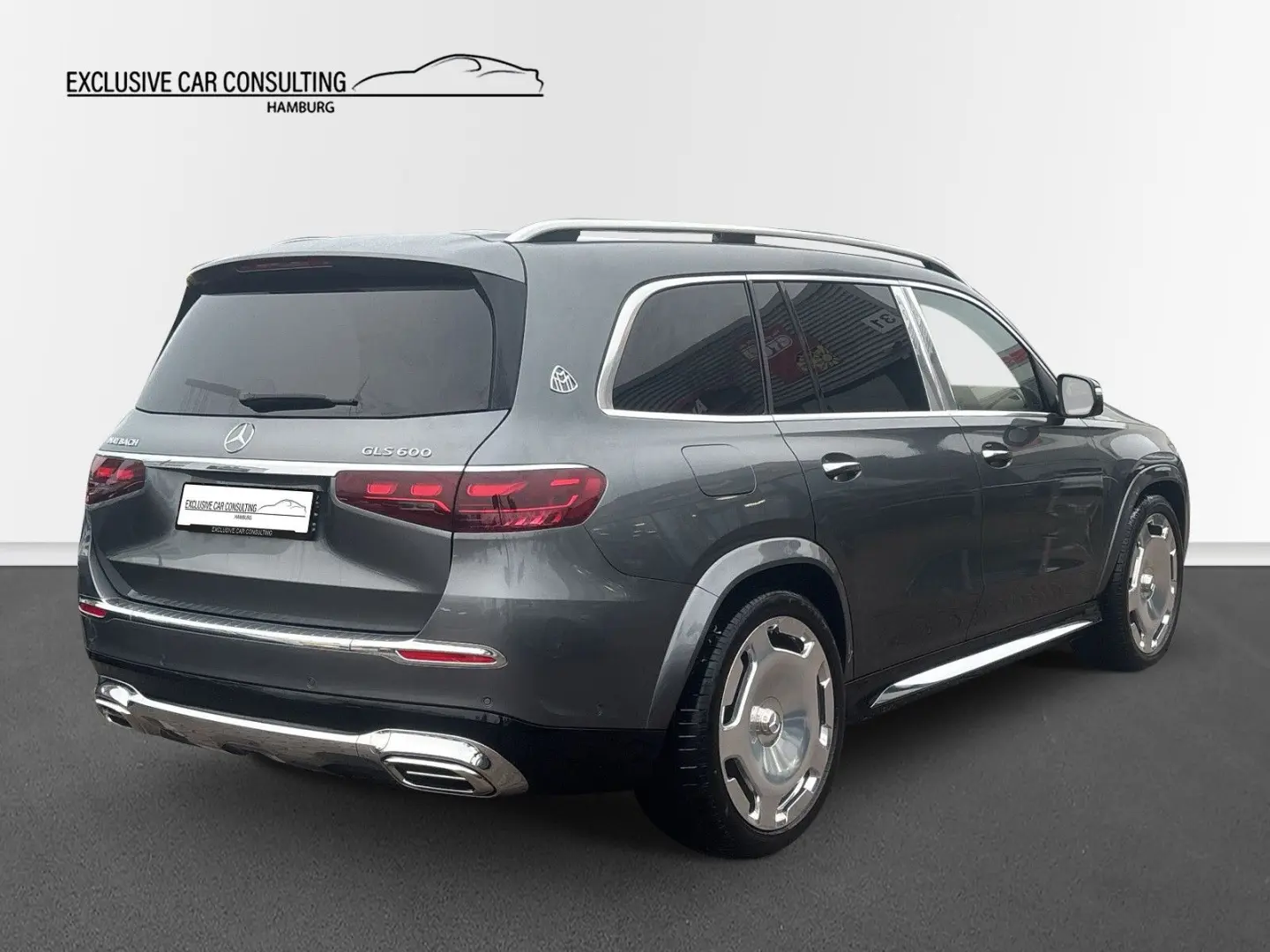GLS 600 Maybach  5 Seats  MY25  TV  Grey Brown