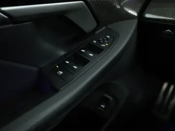 520i M Sport Aut. HK ACC LED HEAD-UP 360CAM NAVI