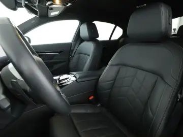 520i M Sport Aut. HK ACC LED HEAD-UP 360CAM NAVI