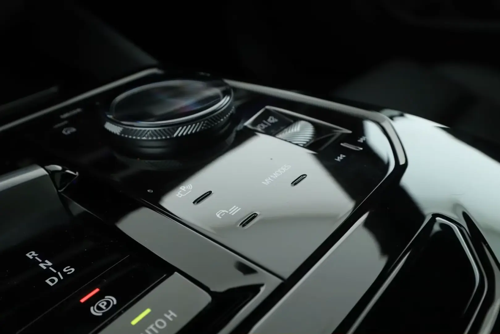 520i M Sport Aut. HK ACC LED HEAD-UP 360CAM NAVI