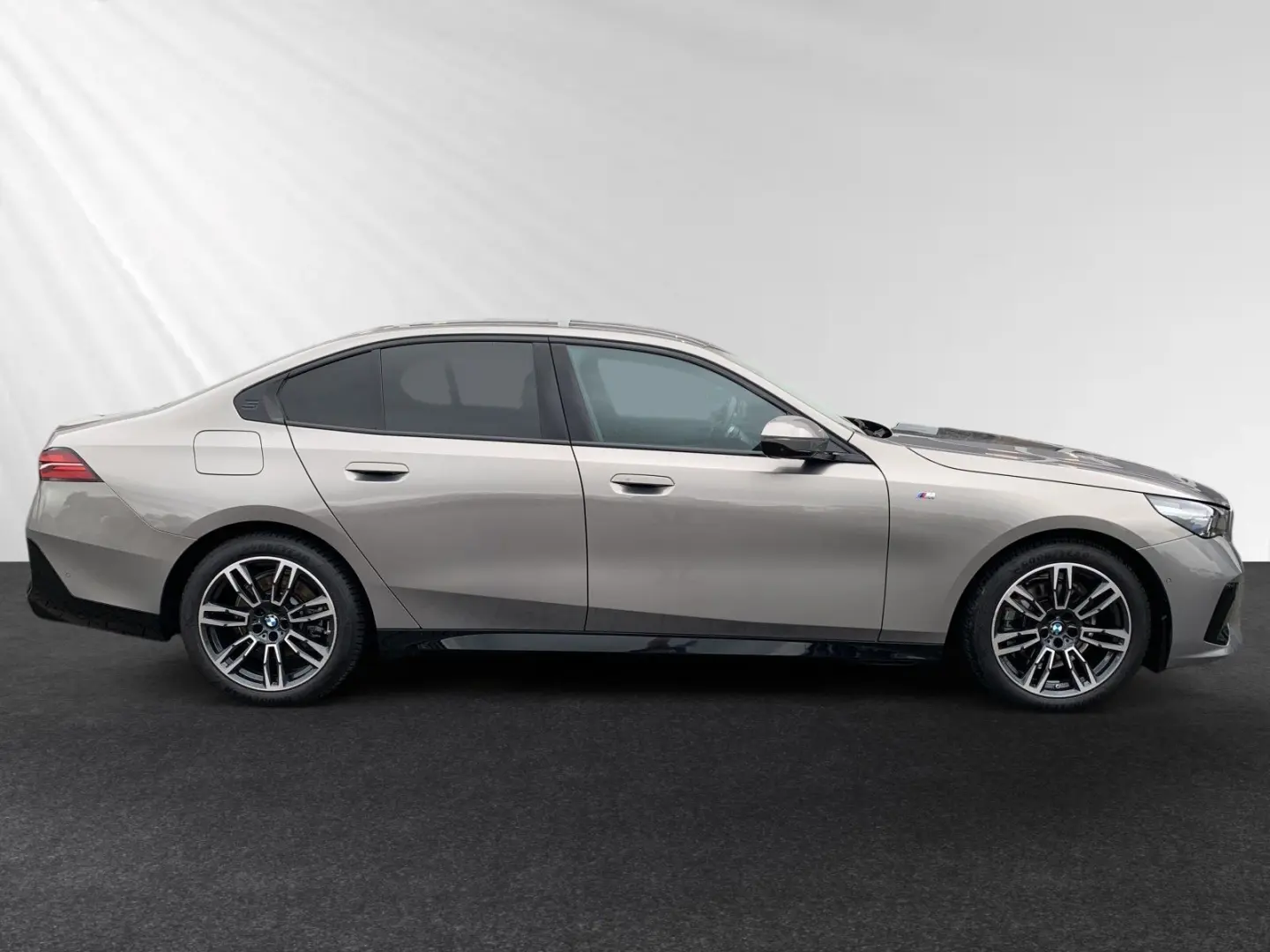 520i  € 1.190 Zubehörbonus M Sport Harman Kardon