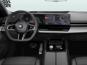 BMW 520 i M SPORT PRO HUD AHK