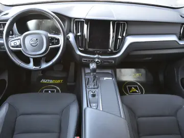 VOLVO XC60 D4 Geartronic Initiate Edition