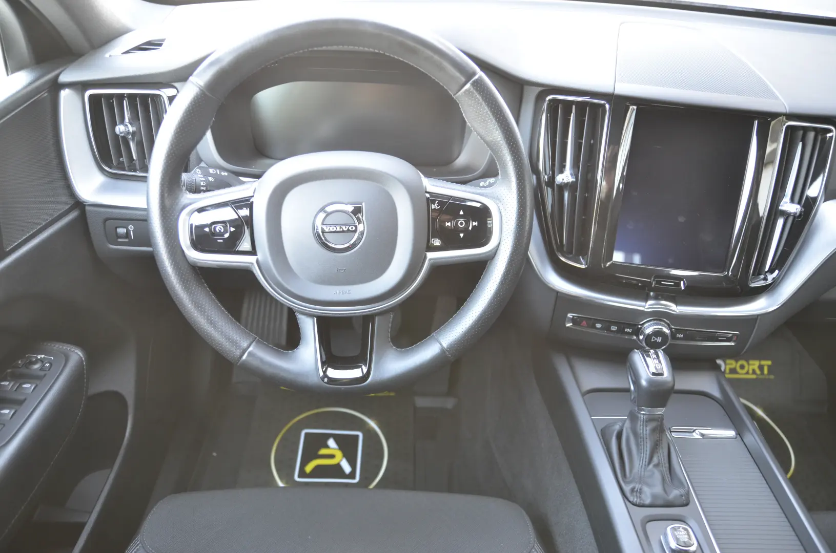 VOLVO XC60 D4 Geartronic Initiate Edition