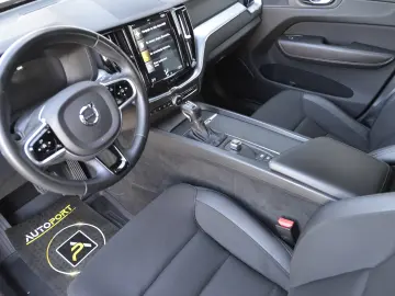 VOLVO XC60 D4 Geartronic Initiate Edition