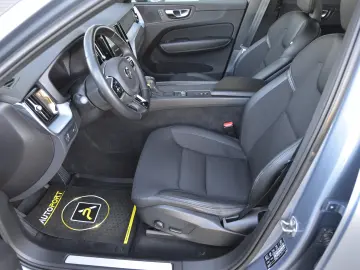 VOLVO XC60 D4 Geartronic Initiate Edition