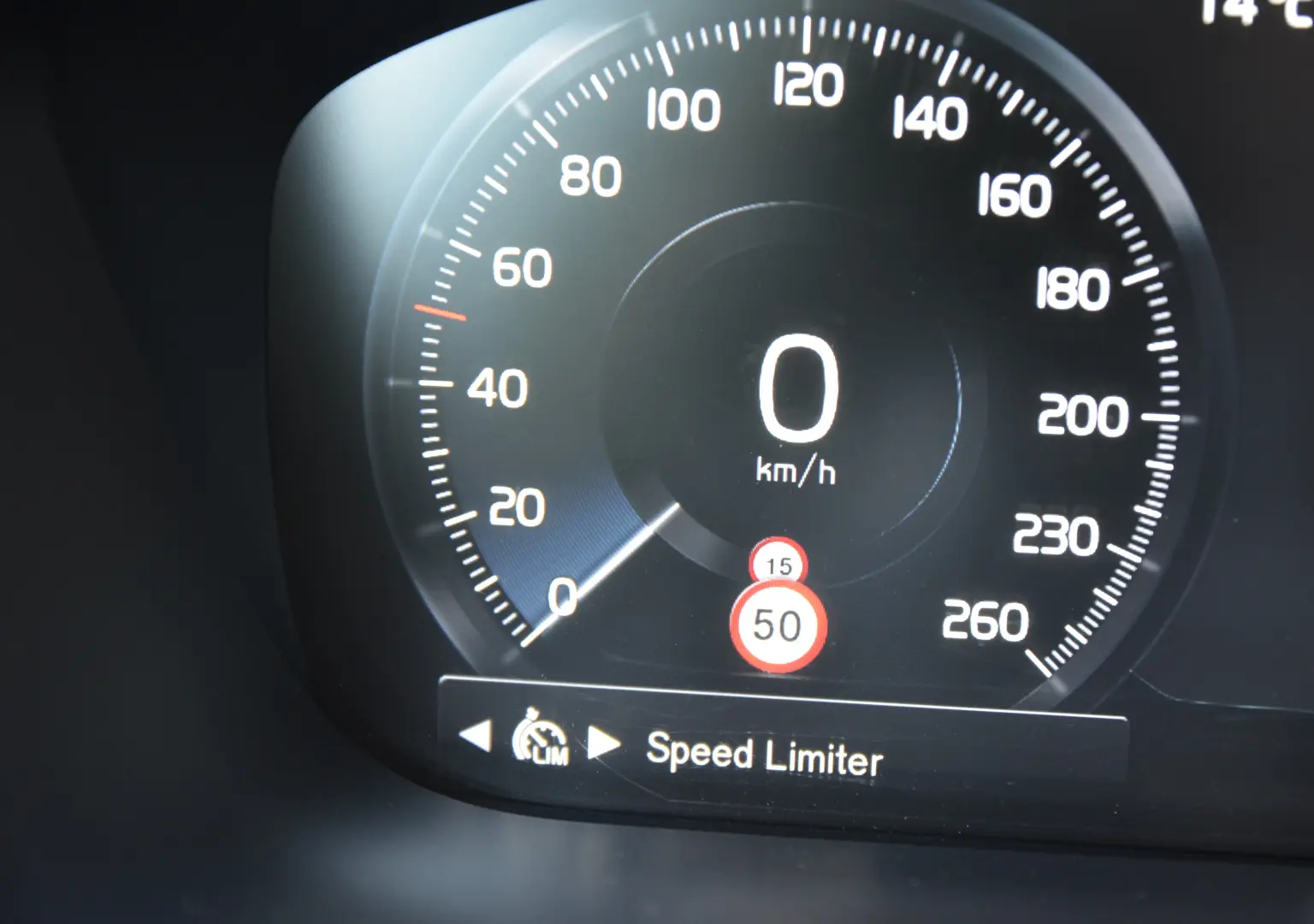 VOLVO XC60 D4 Geartronic Initiate Edition