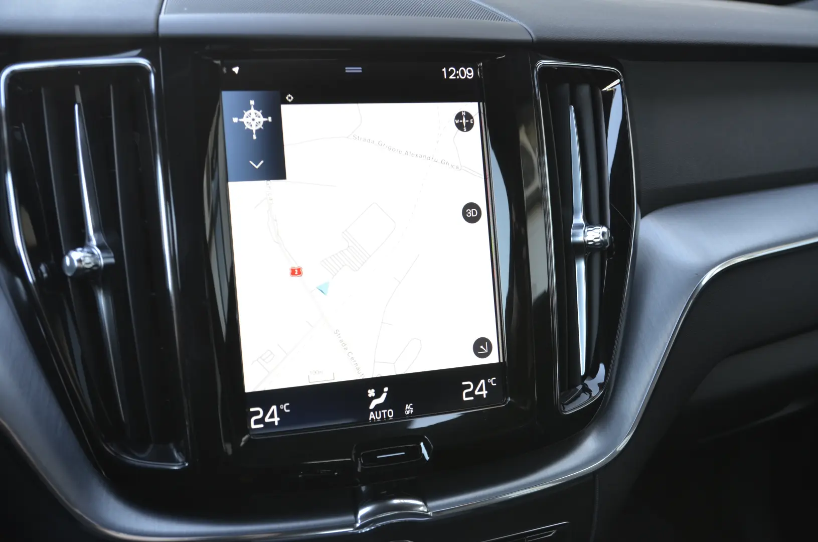 VOLVO XC60 D4 Geartronic Initiate Edition