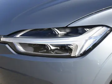 VOLVO XC60 D4 Geartronic Initiate Edition