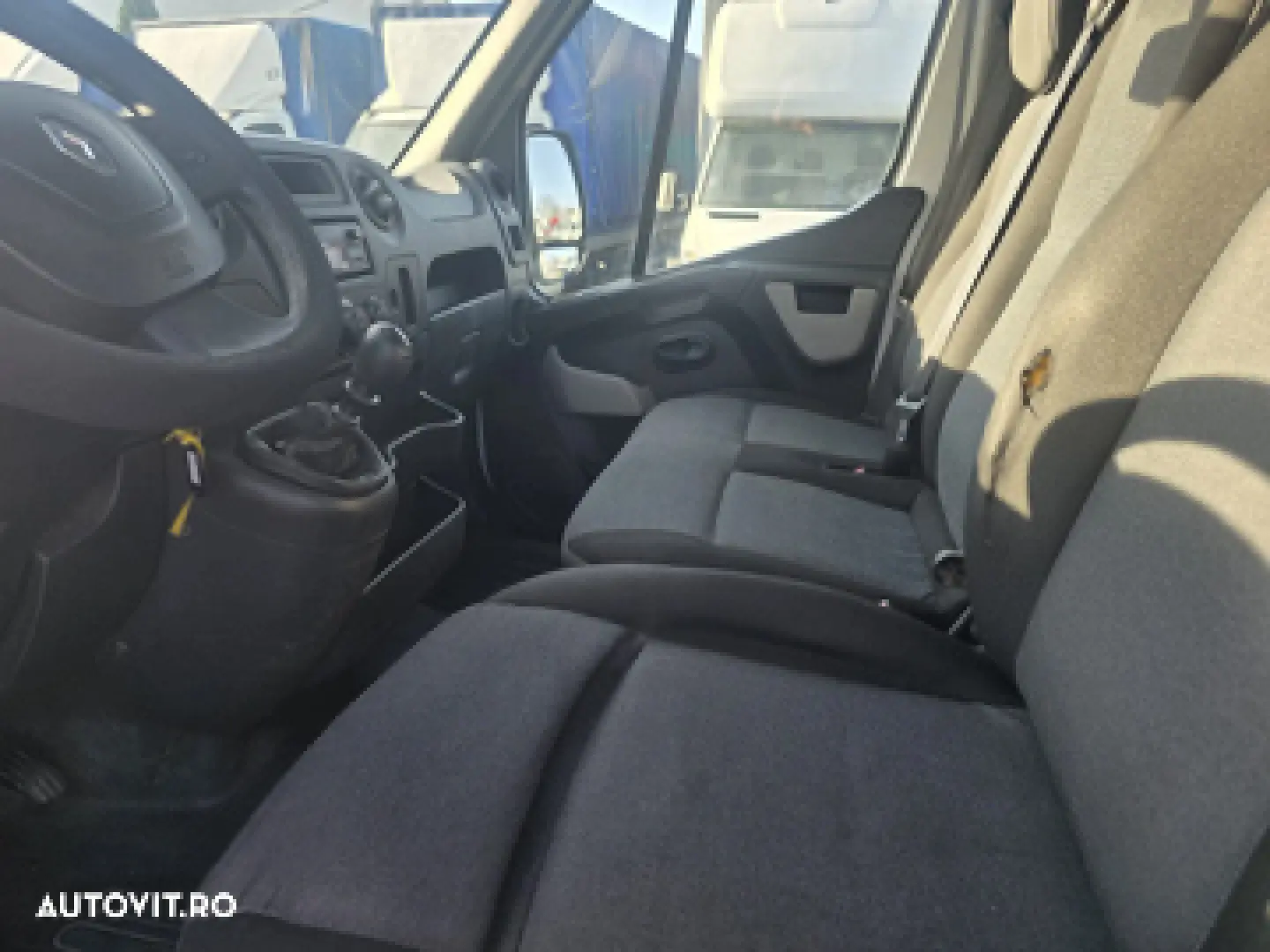 Renault MASTER cu FRIG  PUNTE DUBLA
