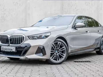 520i M Sport Adap.LED H K Pano DA  PA  Memory