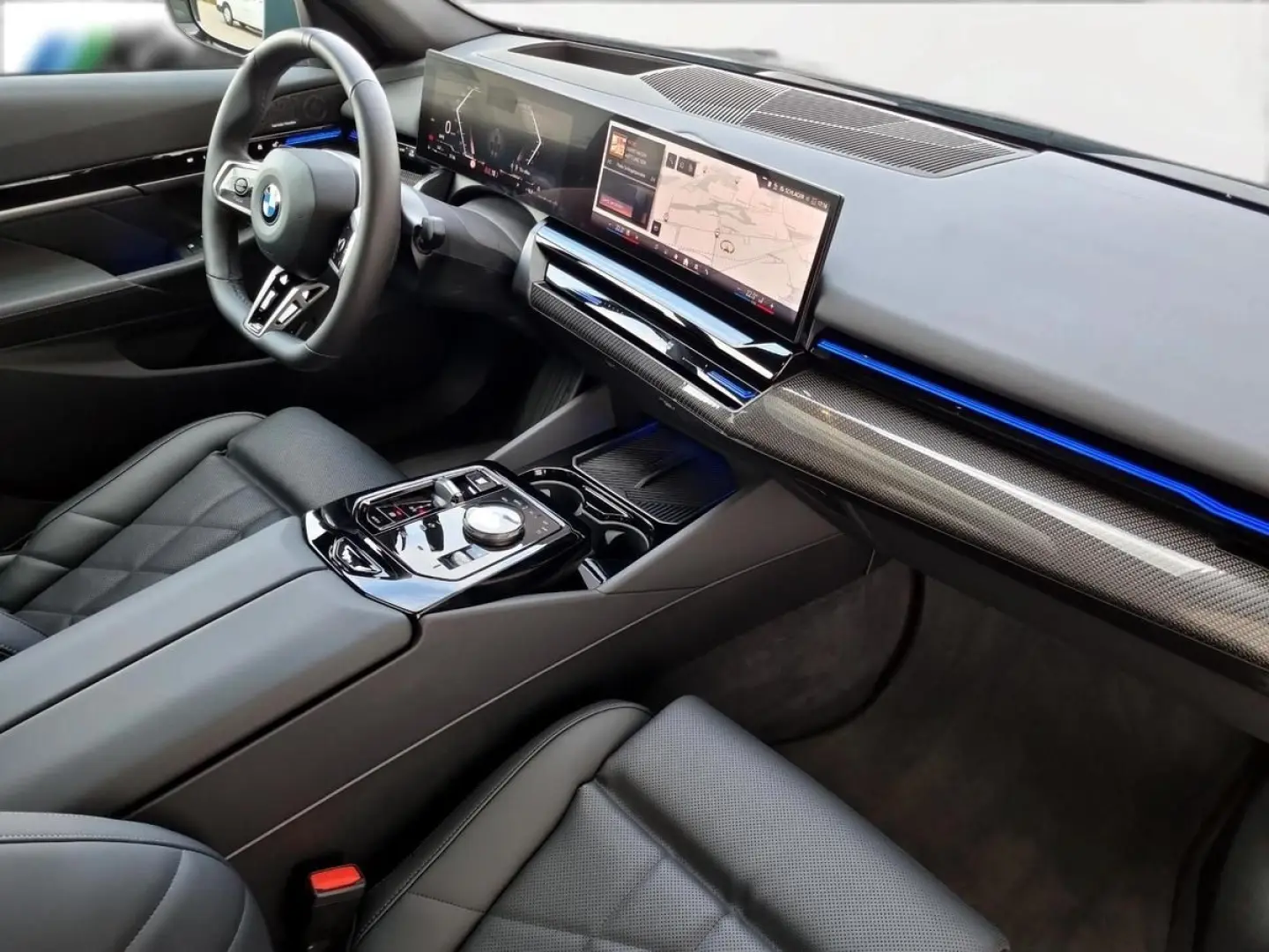 520 i Limo M-Sport AHK Pano 360  Standh Harman&