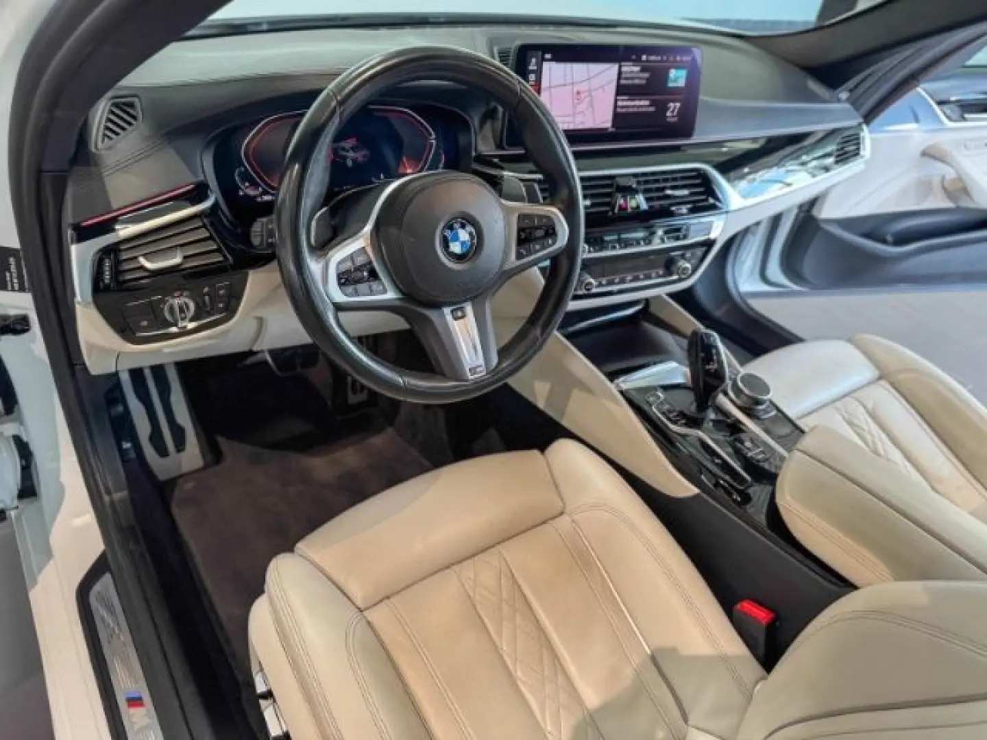 540 i xDrive Limousine M Sport Memory StandHZG