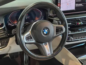 540 i xDrive Limousine M Sport Memory StandHZG